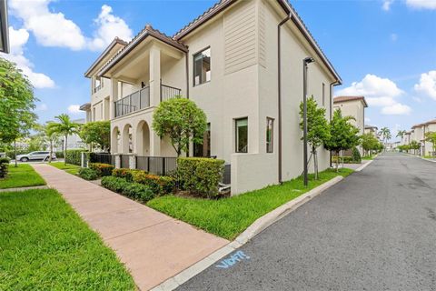 Townhouse in Doral FL 4785 83rd Ct.jpg