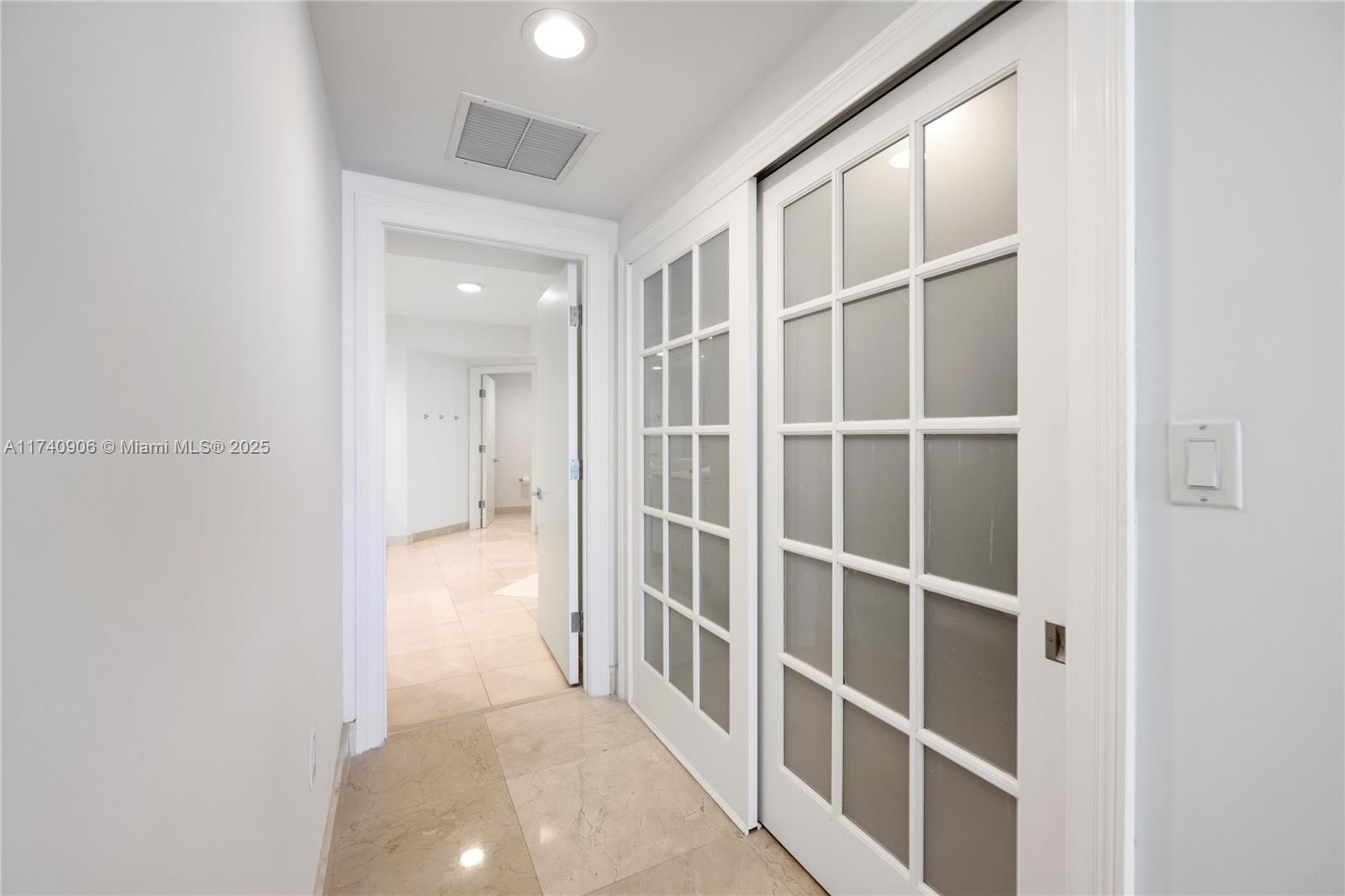 THE PENINSULA CONDO - Residential