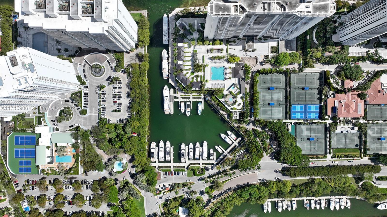 THE PENINSULA CONDO - Residential