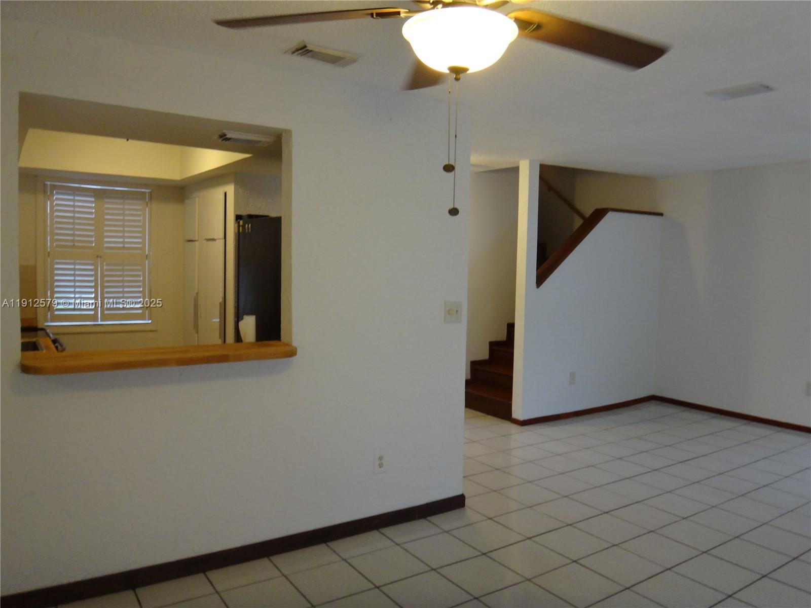 SAGA BAY TOWNHOMES - Residential Lease