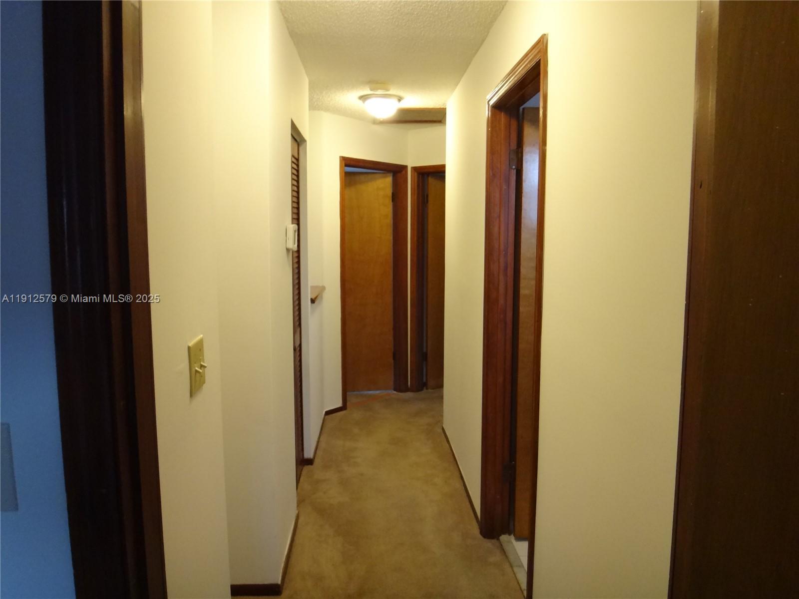 SAGA BAY TOWNHOMES - Residential Lease