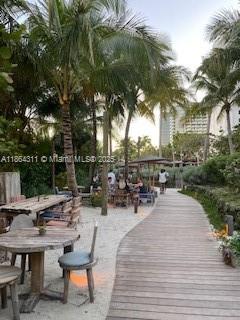 RONEY PALACE CONDO - Residential Lease