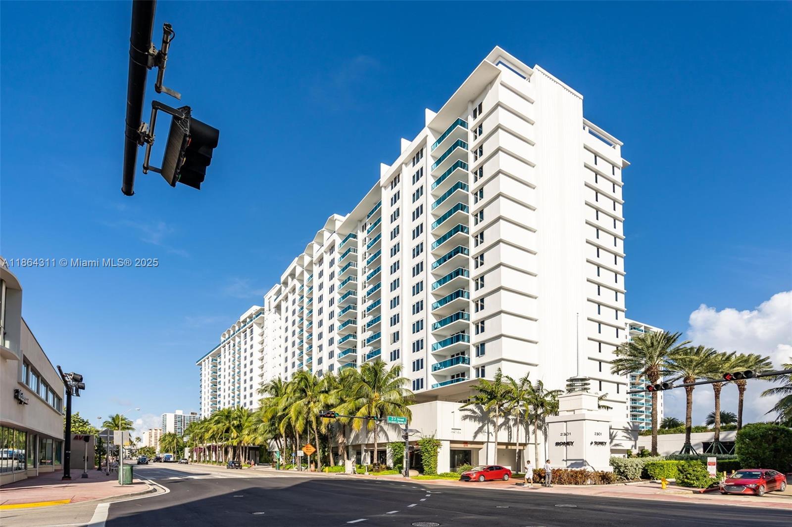 RONEY PALACE CONDO - Residential Lease