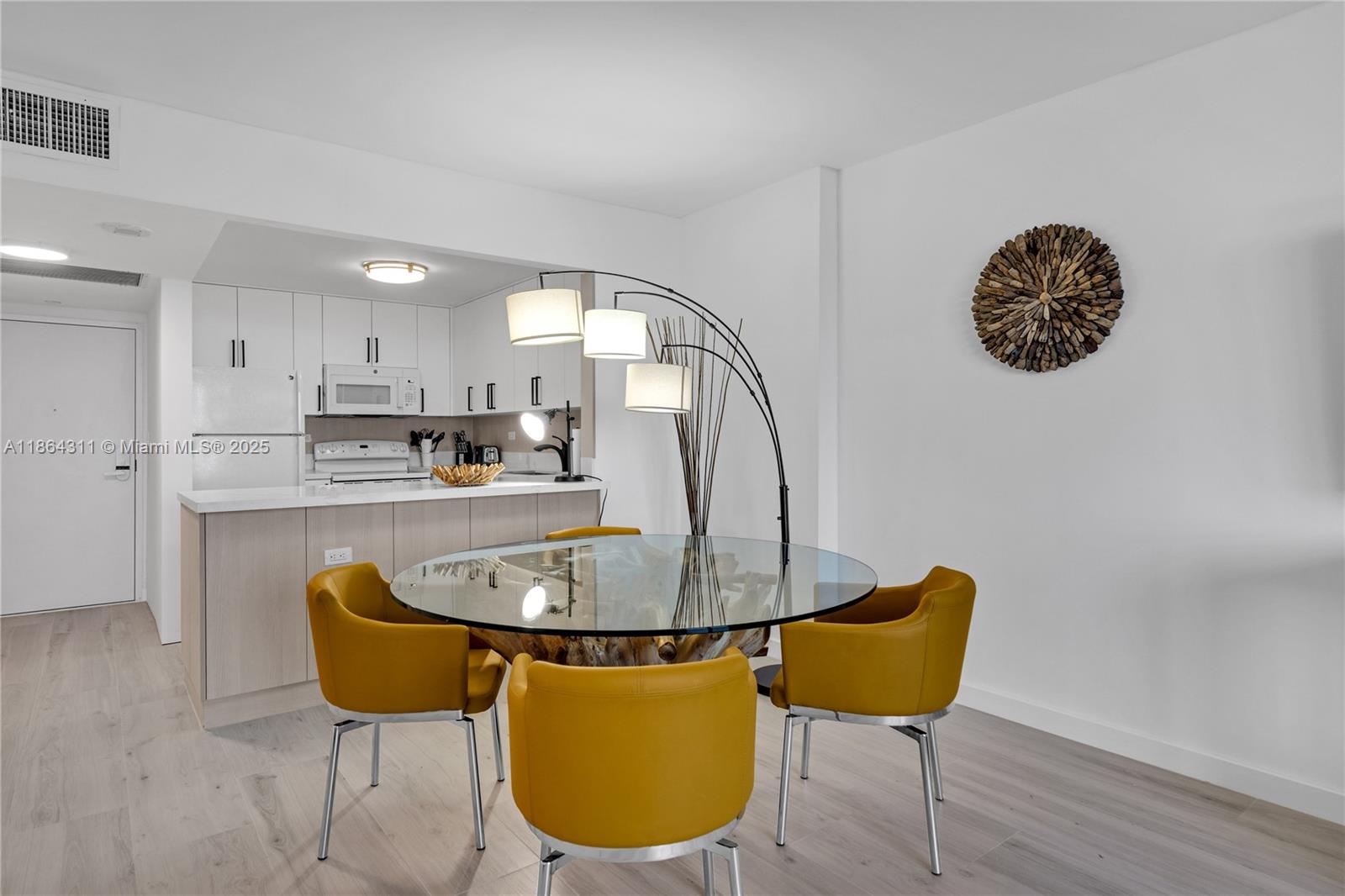 RONEY PALACE CONDO - Residential Lease