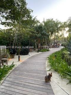 RONEY PALACE CONDO - Residential Lease