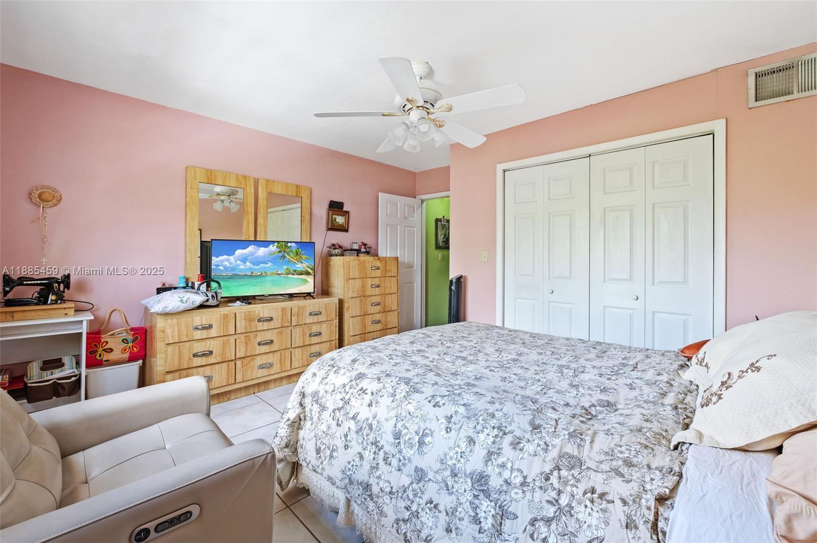 FIRST ADDN TO PALM SPRING - Residential