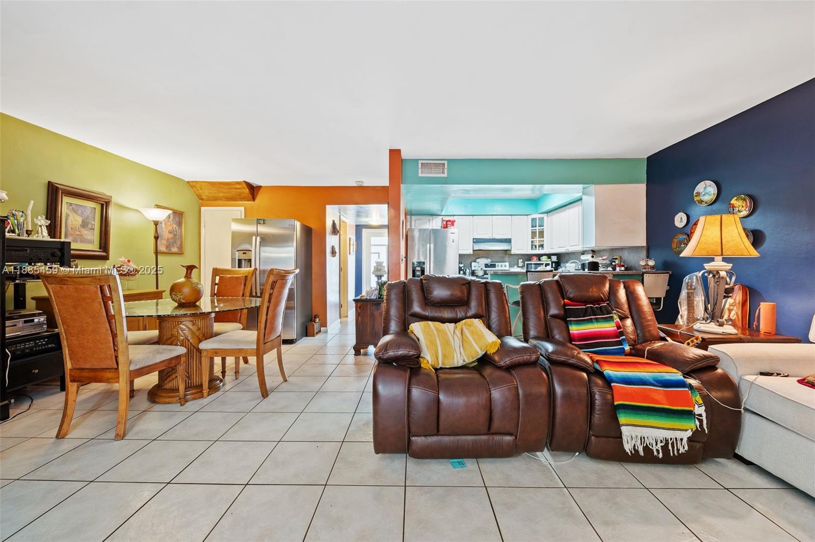 FIRST ADDN TO PALM SPRING - Residential