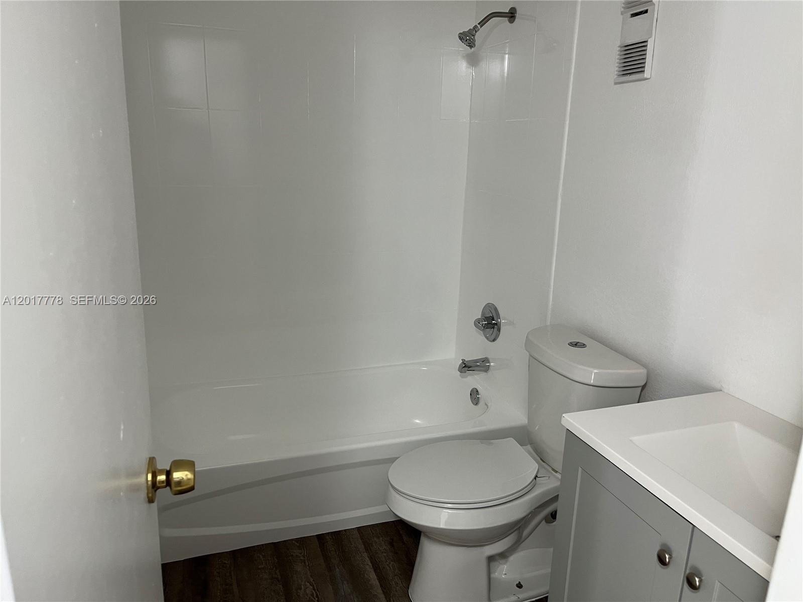 PARKVIEW CONDO NO 2 - Residential