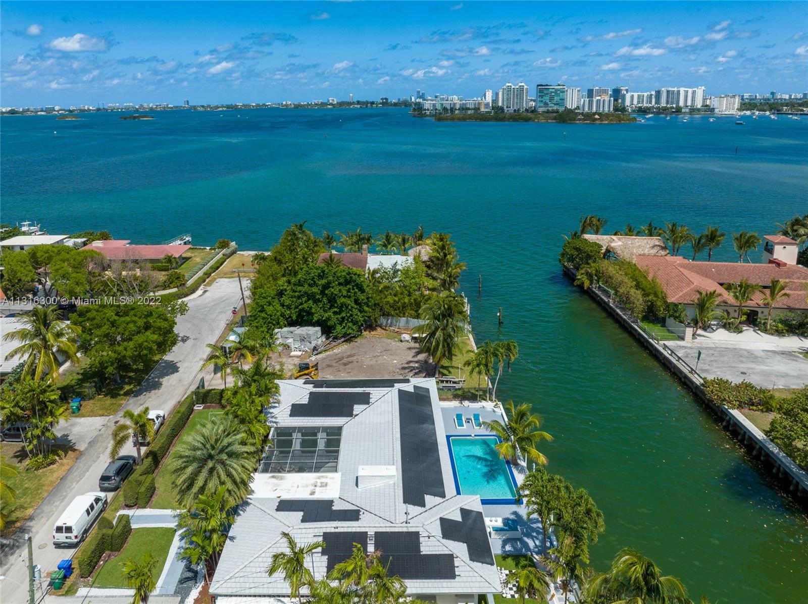 Davis Harbour - Residential