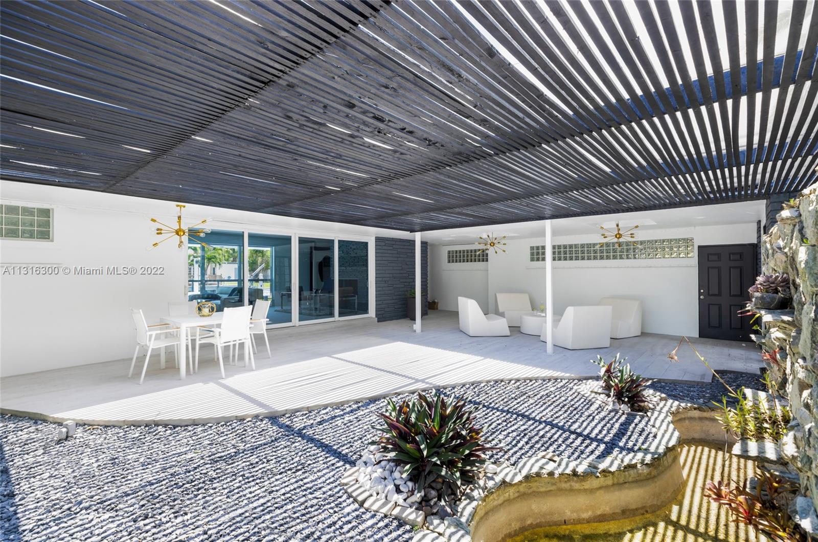 Davis Harbour - Residential