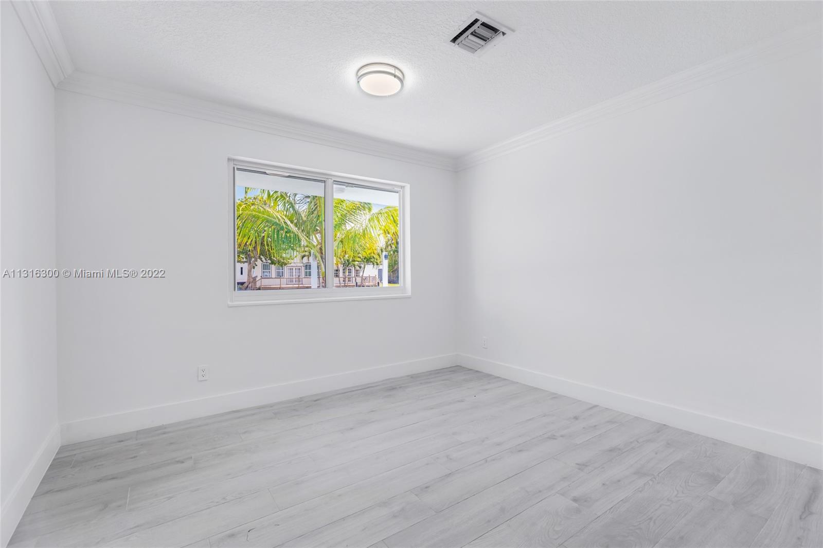 Davis Harbour - Residential