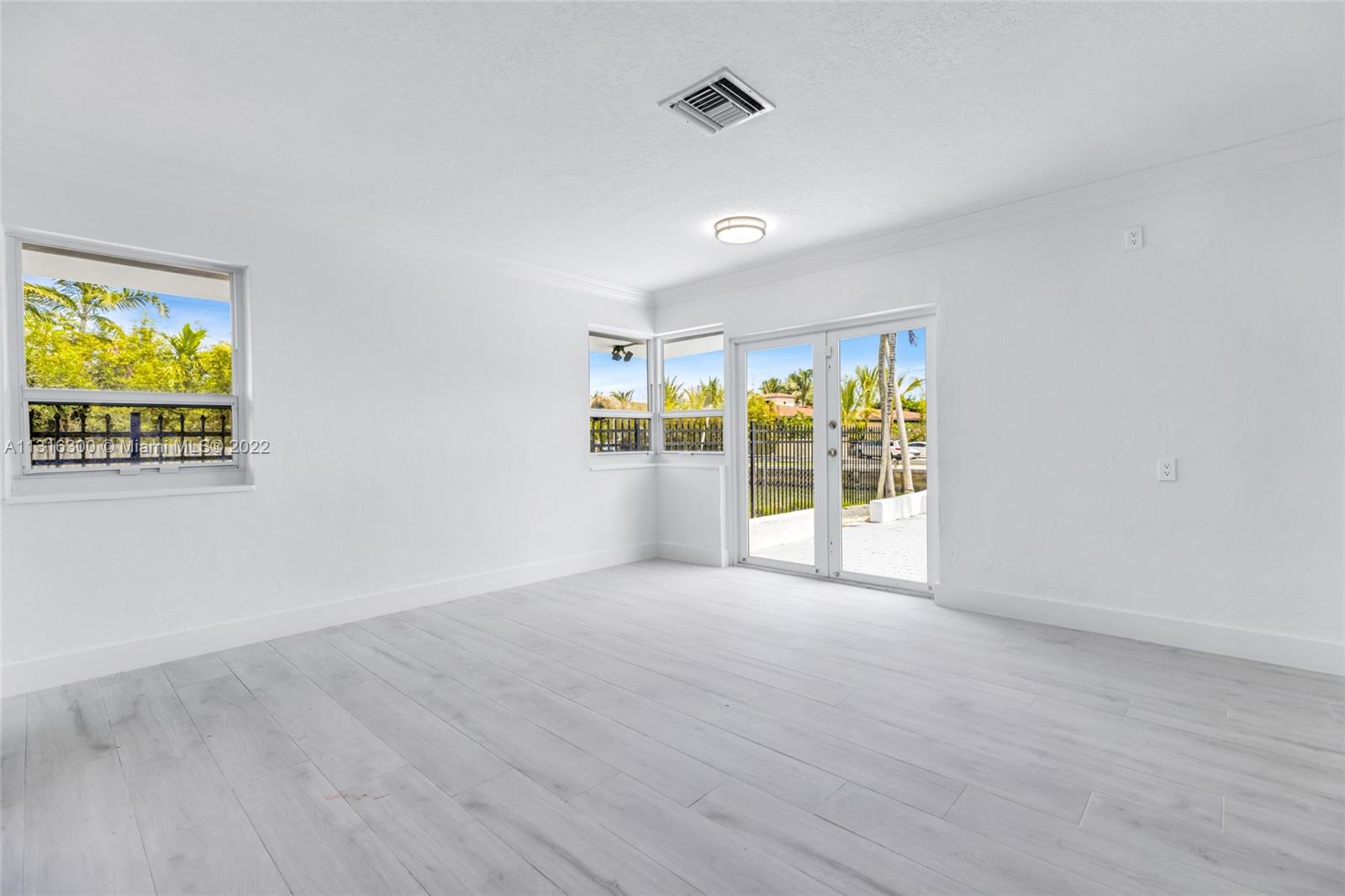 Davis Harbour - Residential