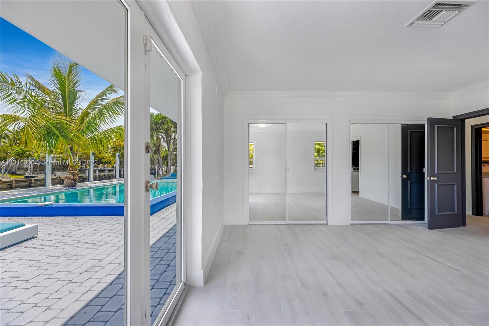 Davis Harbour - Residential