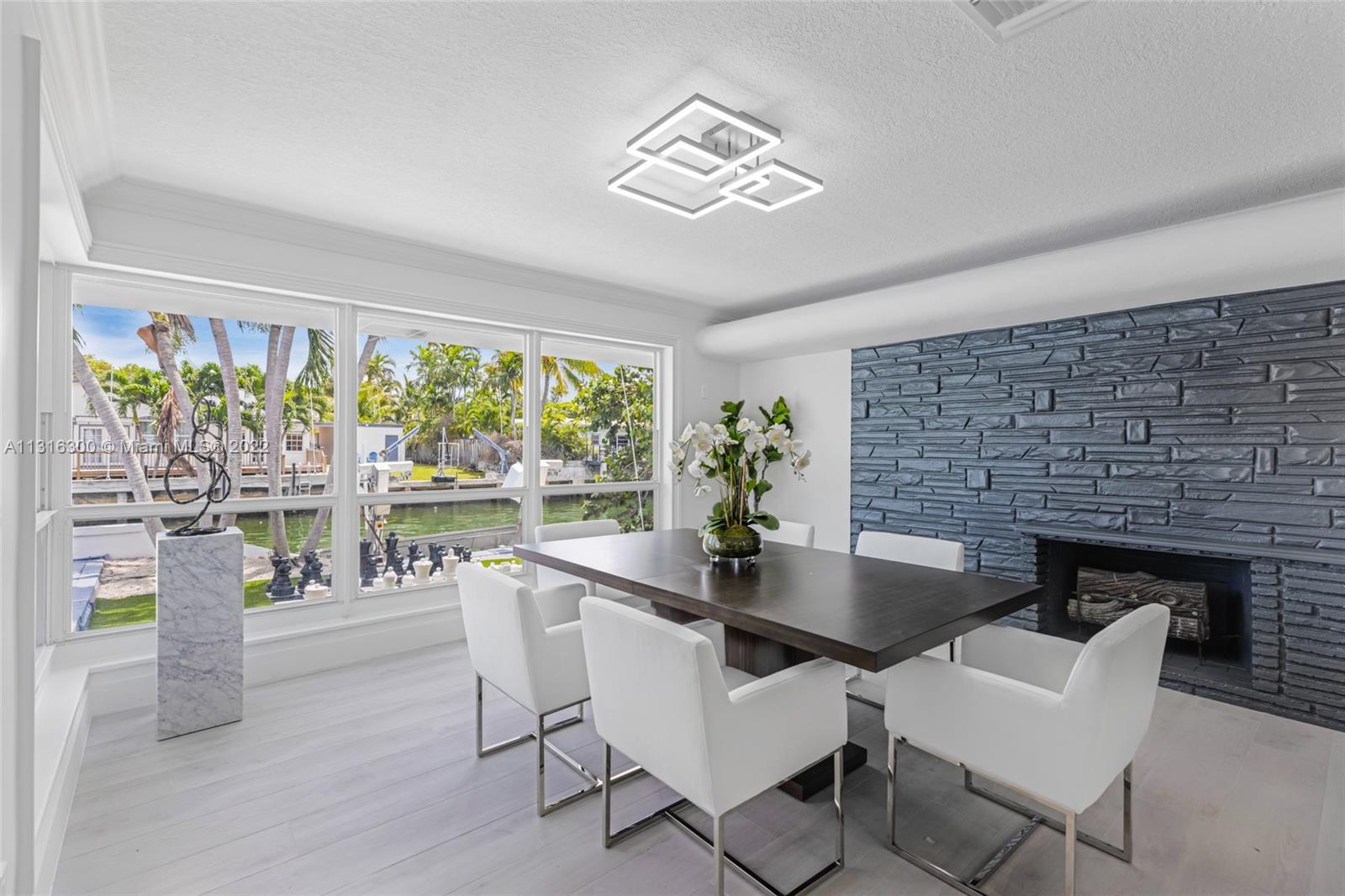 Davis Harbour - Residential