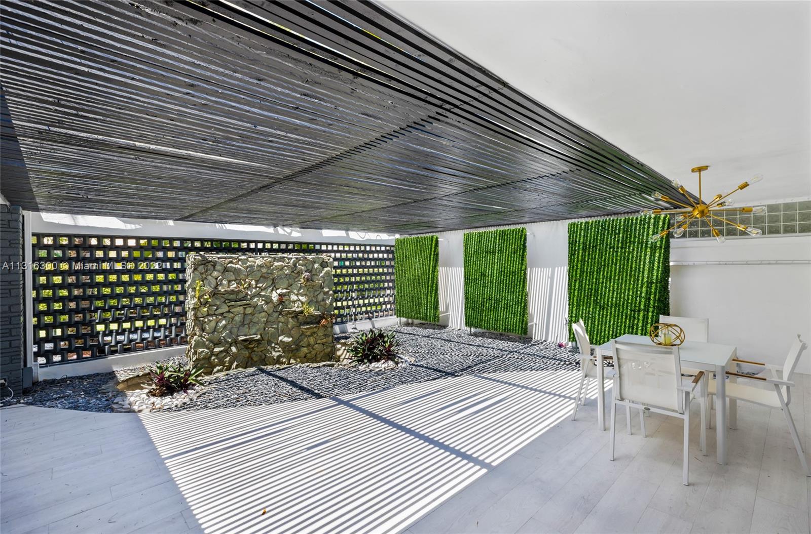 Davis Harbour - Residential