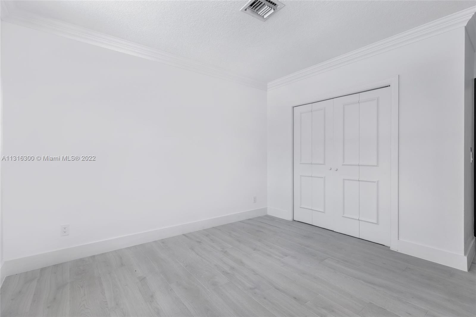 Davis Harbour - Residential