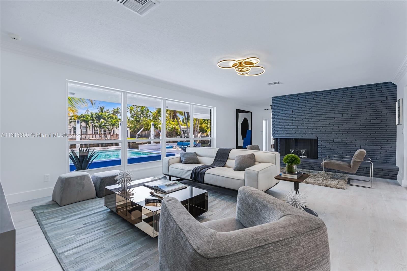 Davis Harbour - Residential