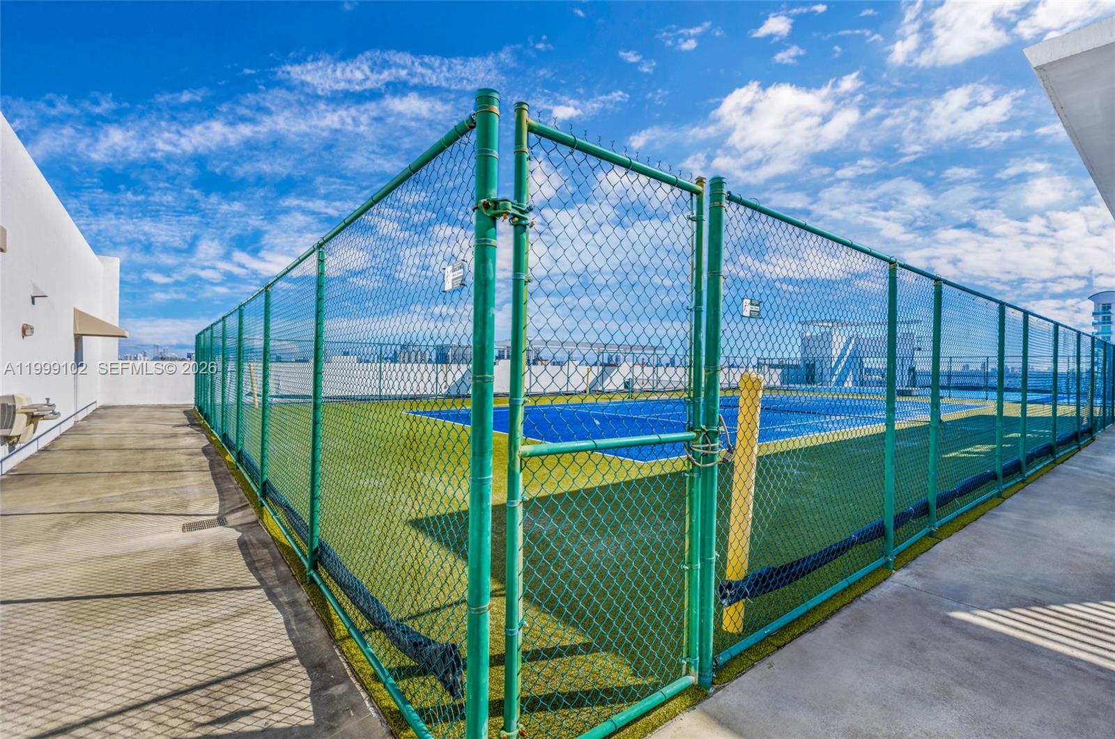 ELOQUENCE ON THE BAY COND - Residential Lease