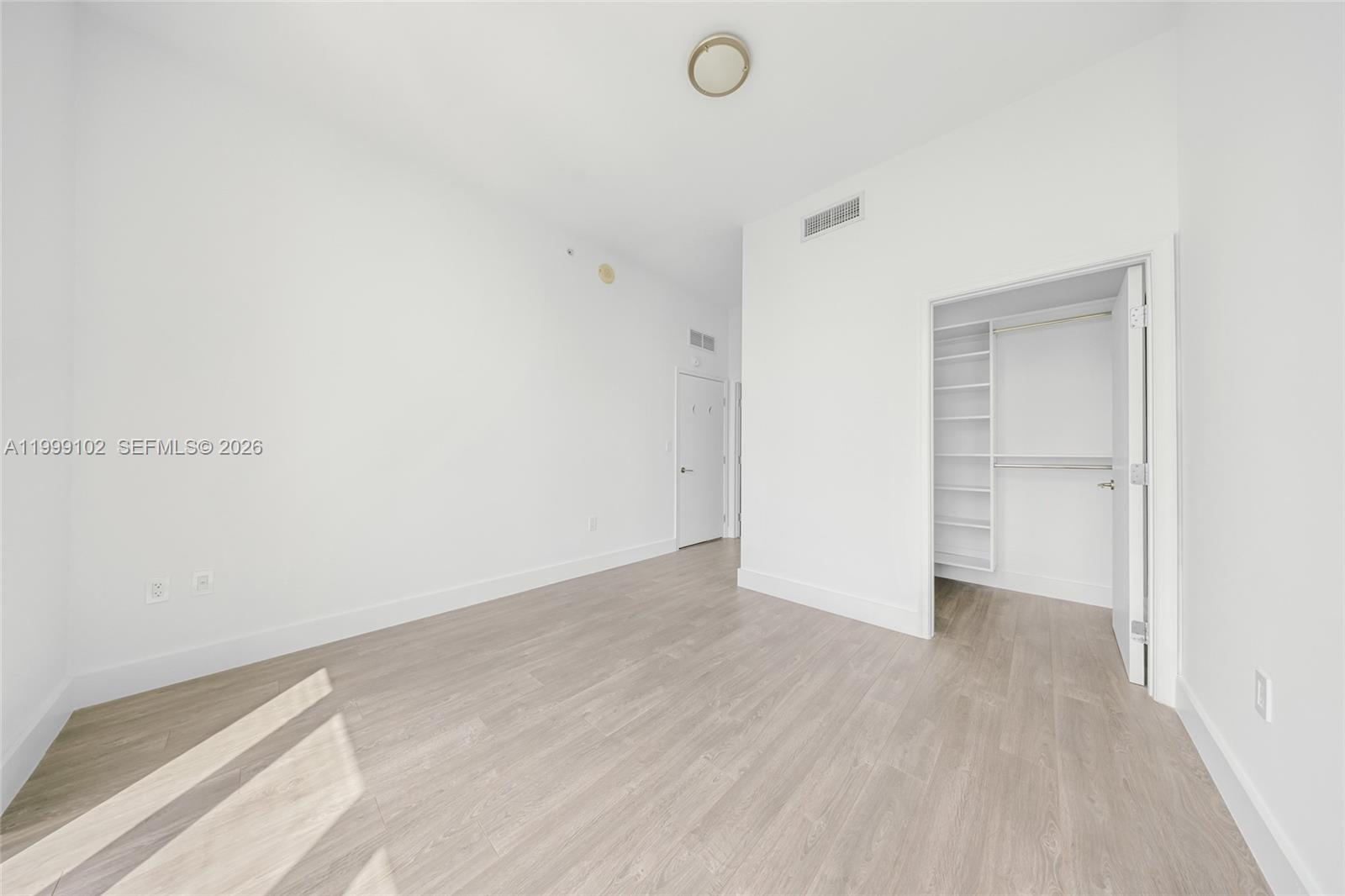 ELOQUENCE ON THE BAY COND - Residential Lease