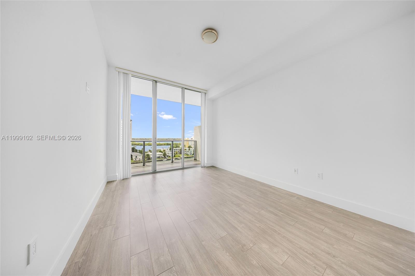 ELOQUENCE ON THE BAY COND - Residential Lease