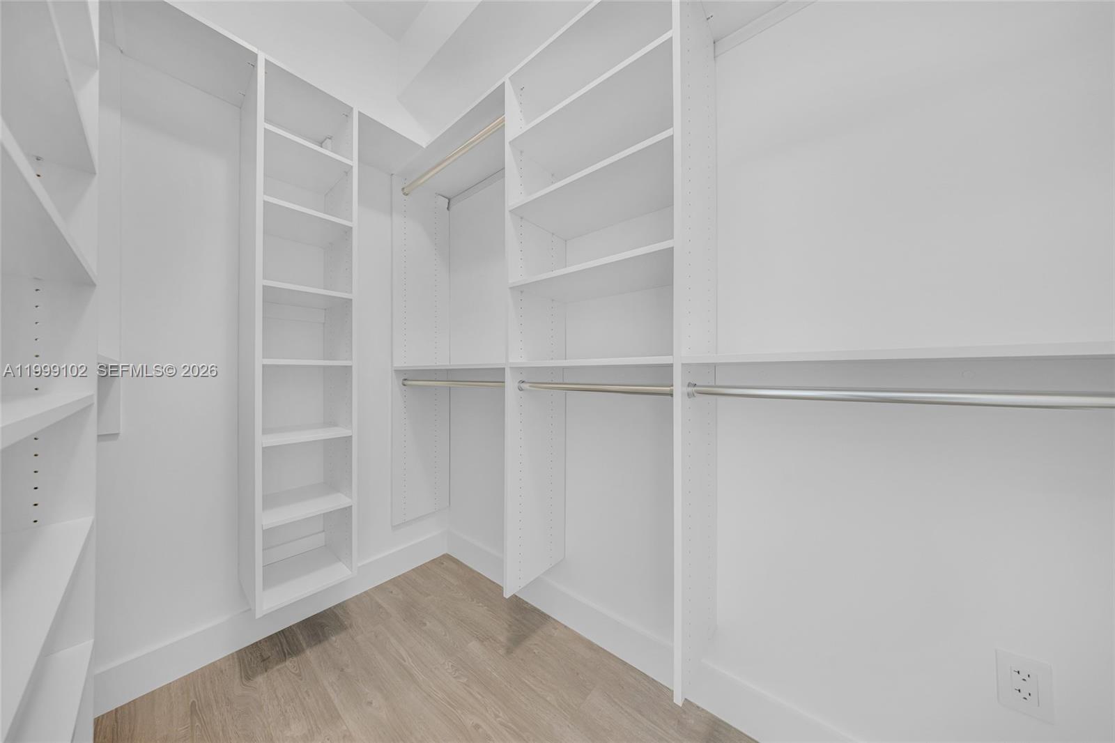 ELOQUENCE ON THE BAY COND - Residential Lease