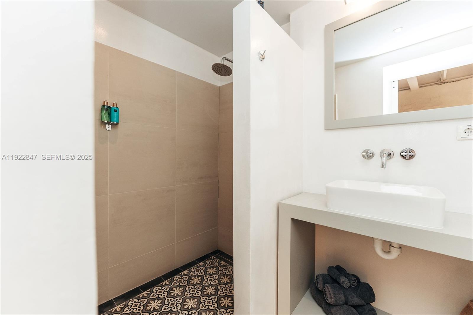 Sirena Bay Estates - Residential