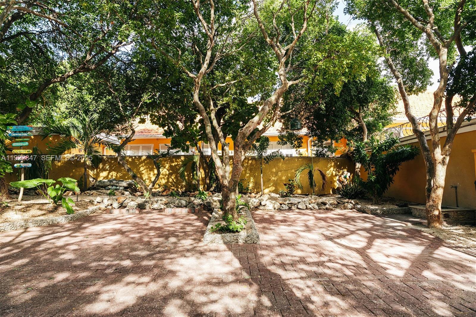 Sirena Bay Estates - Residential