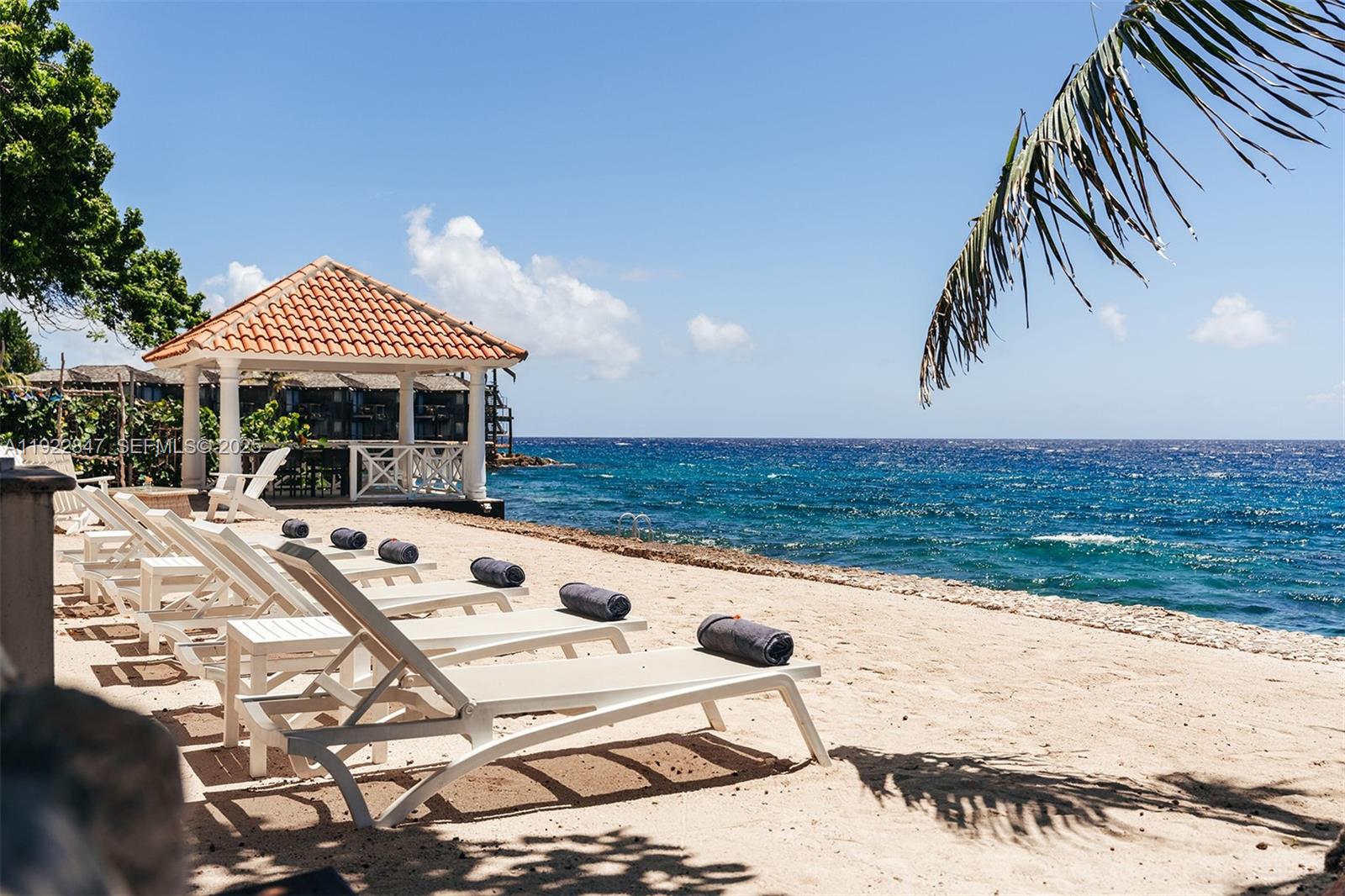 Sirena Bay Estates - Residential