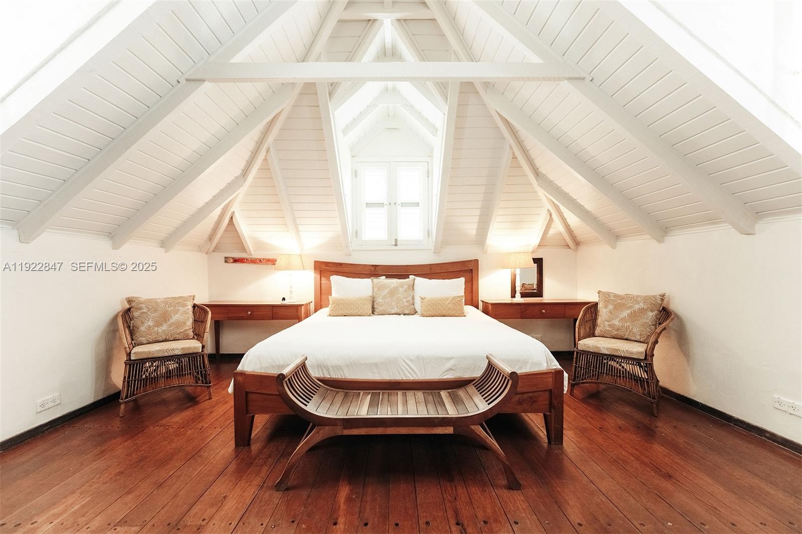 Sirena Bay Estates - Residential