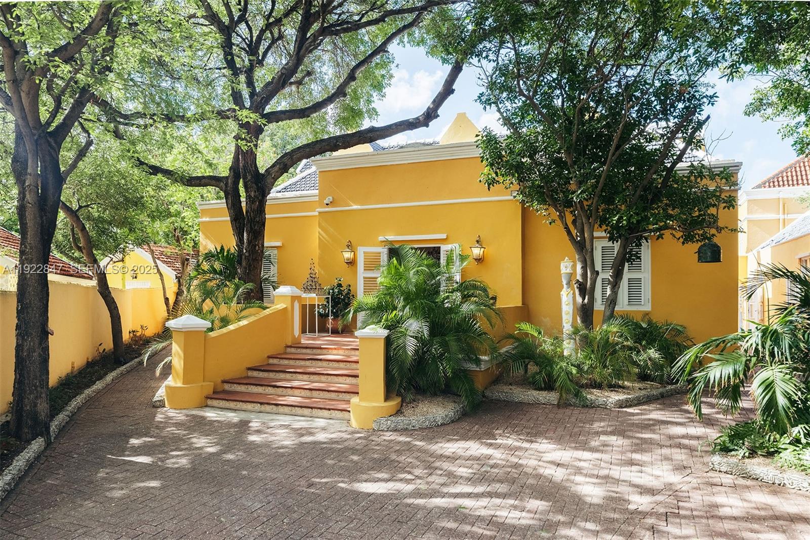 Sirena Bay Estates - Residential