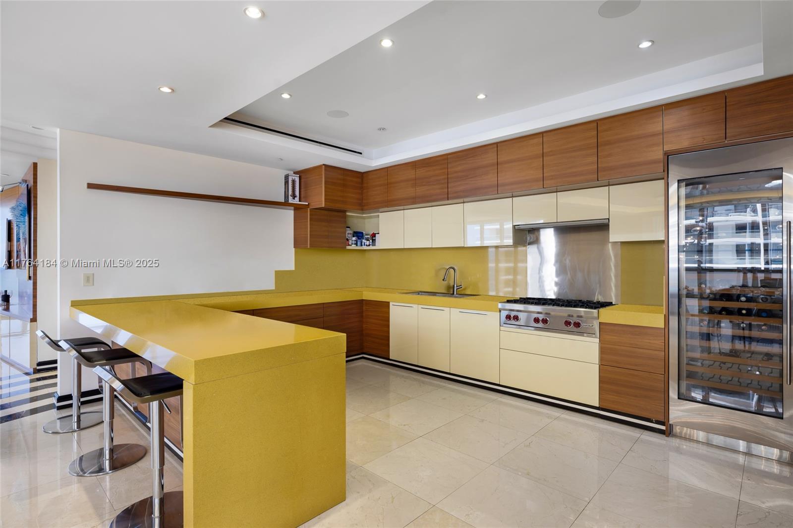 BAL HARBOUR NORTH SOUTH C - Residential