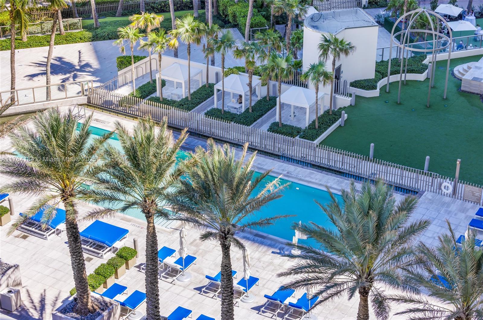 BAL HARBOUR NORTH SOUTH C - Residential