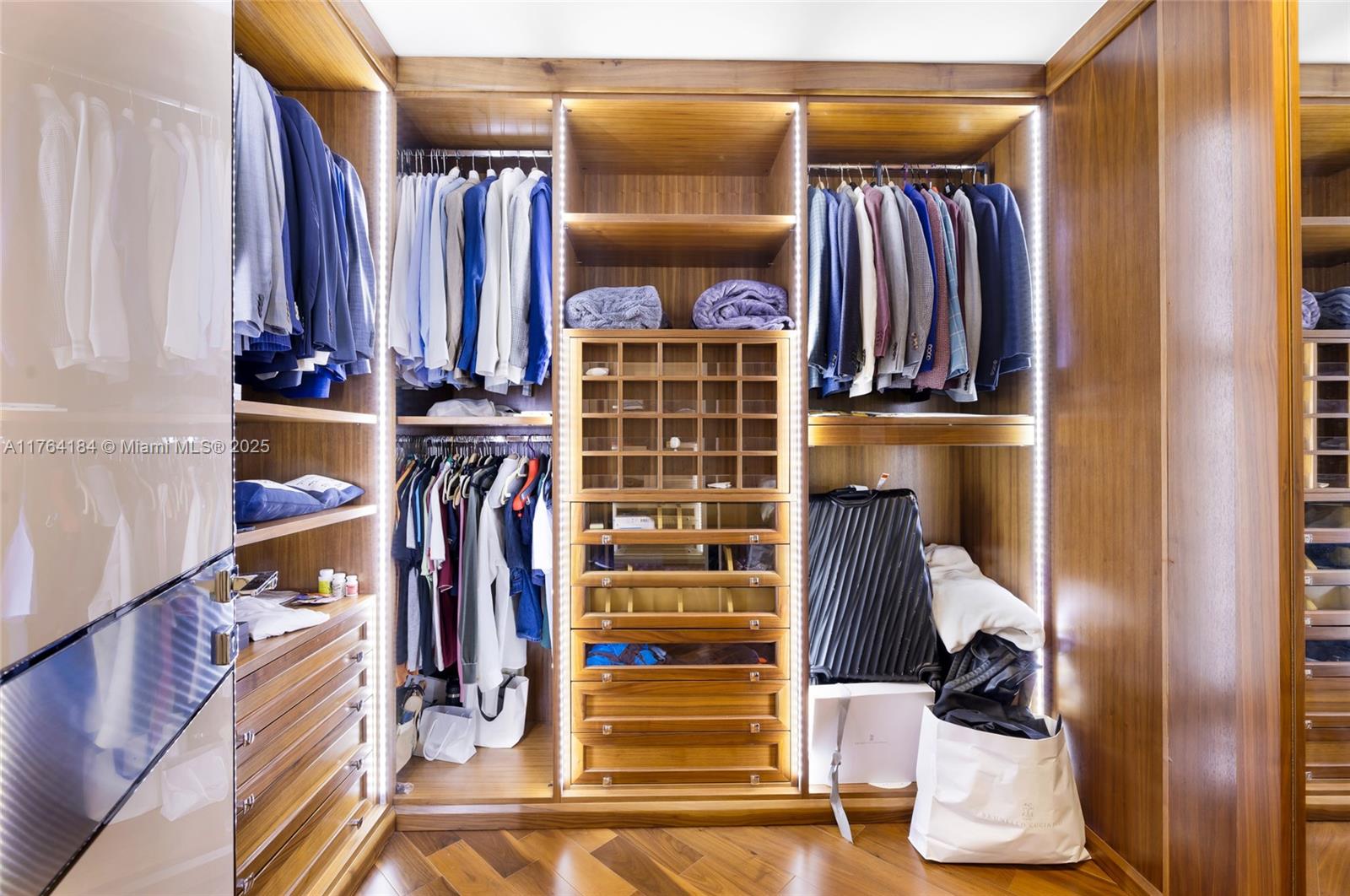 BAL HARBOUR NORTH SOUTH C - Residential