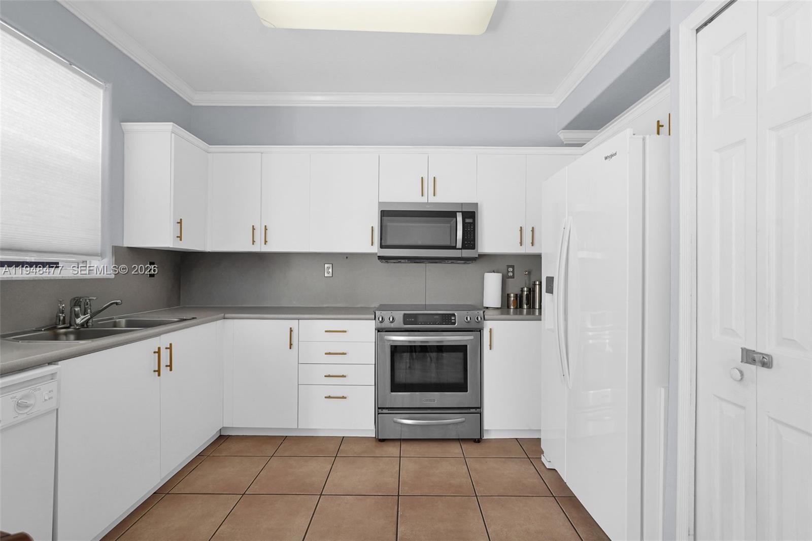 COSTA LINDA CONDO - Residential