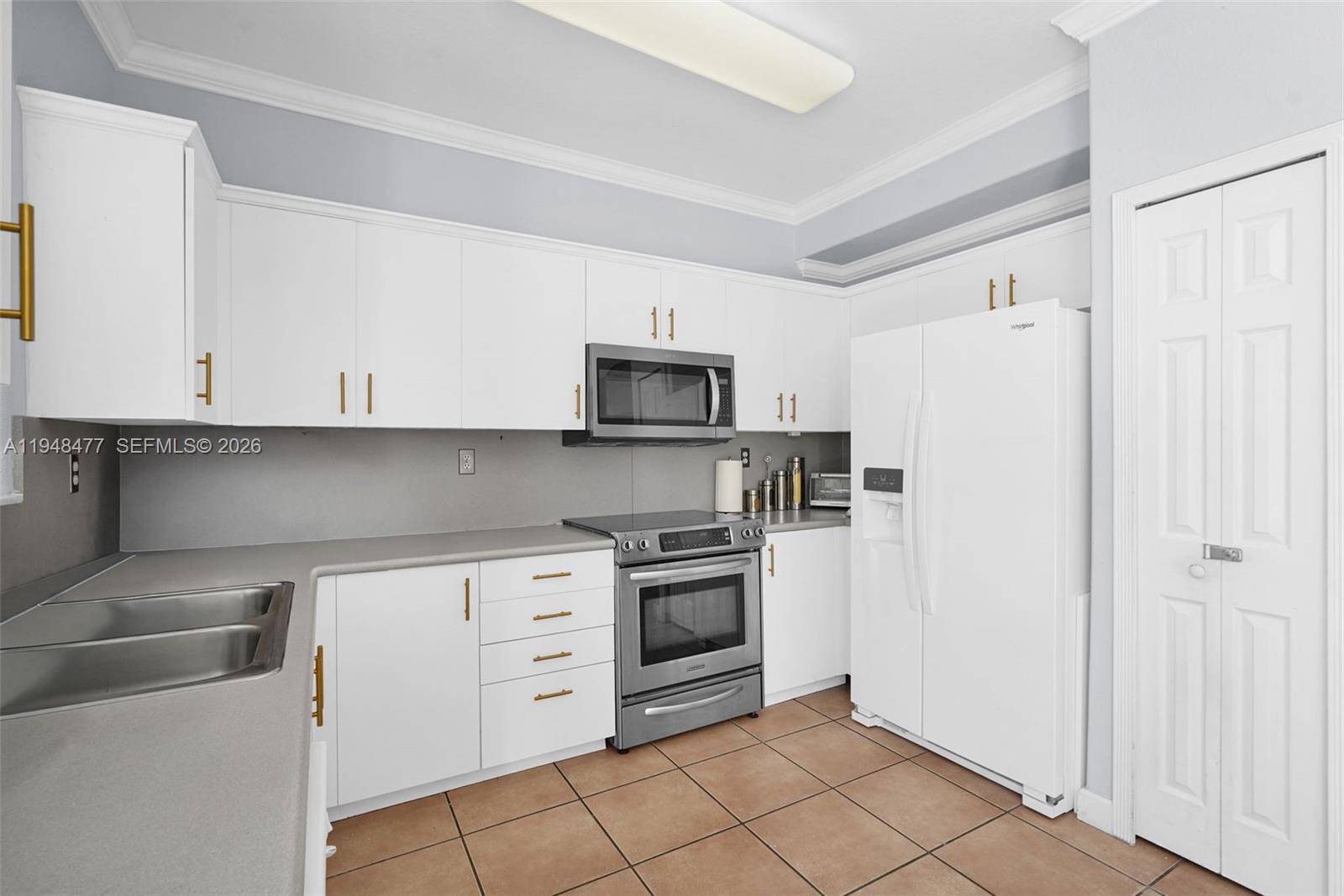 COSTA LINDA CONDO - Residential