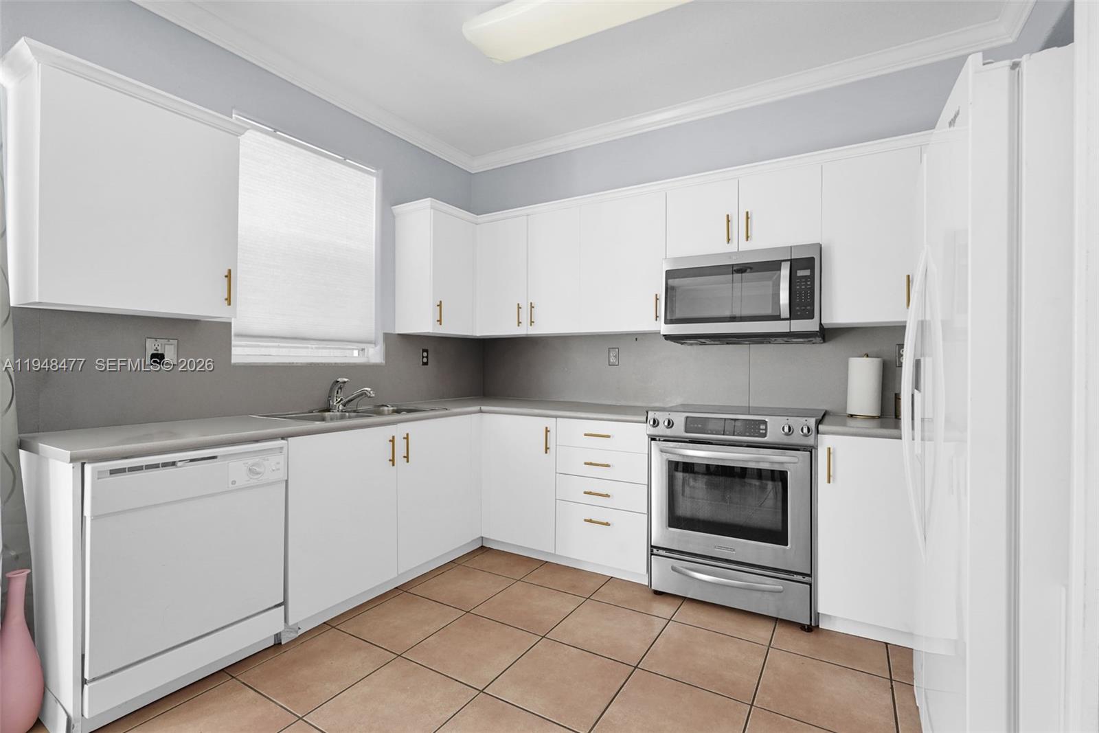 COSTA LINDA CONDO - Residential