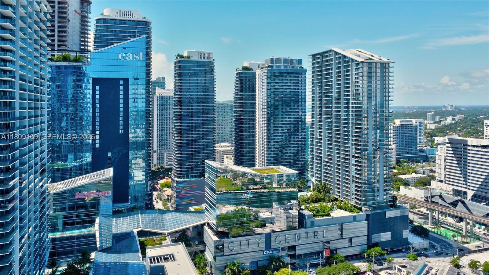 REACH CONDO - Residential