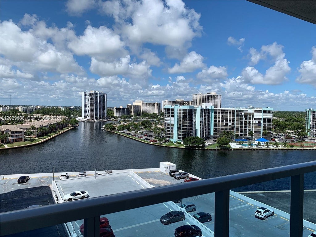 Photo of 3800 S Ocean Dr #1024, Hollywood, FL 33019 (MLS # A12031163)