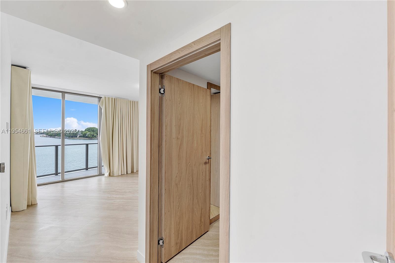 Onda Residences - Residential