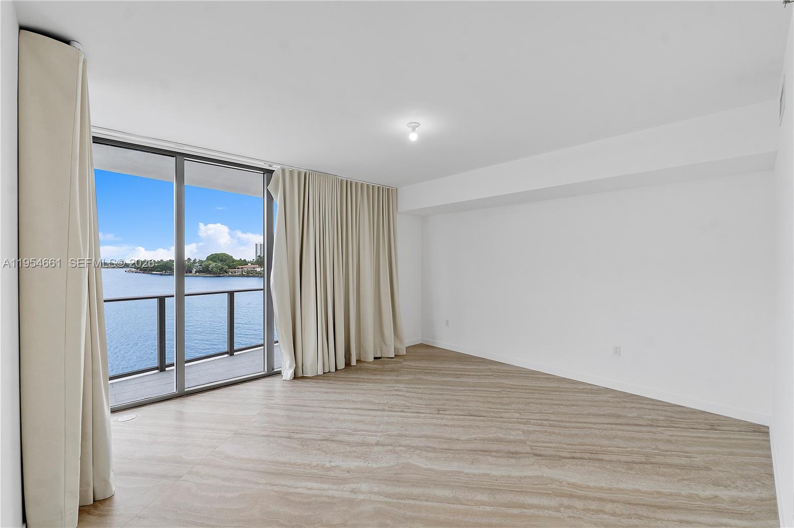 Onda Residences - Residential