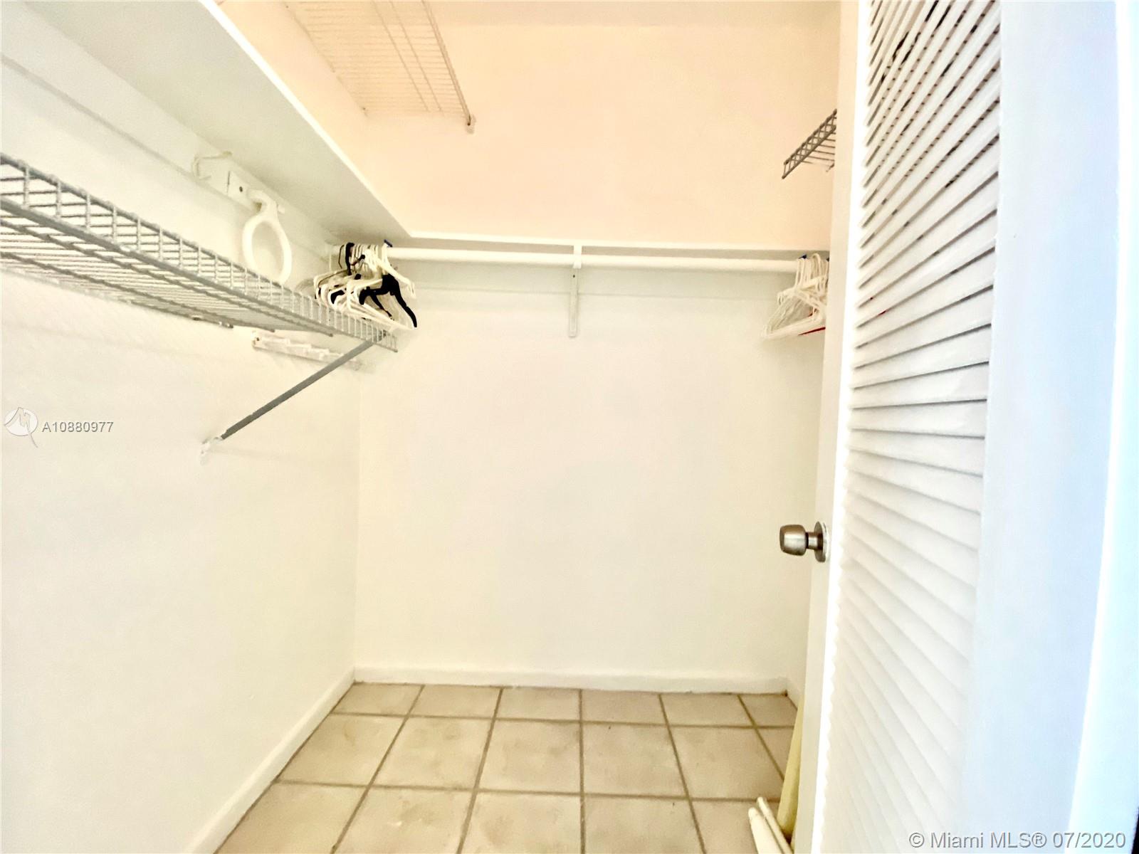 NORTH SUNRISE INC CONDO - Residential Lease