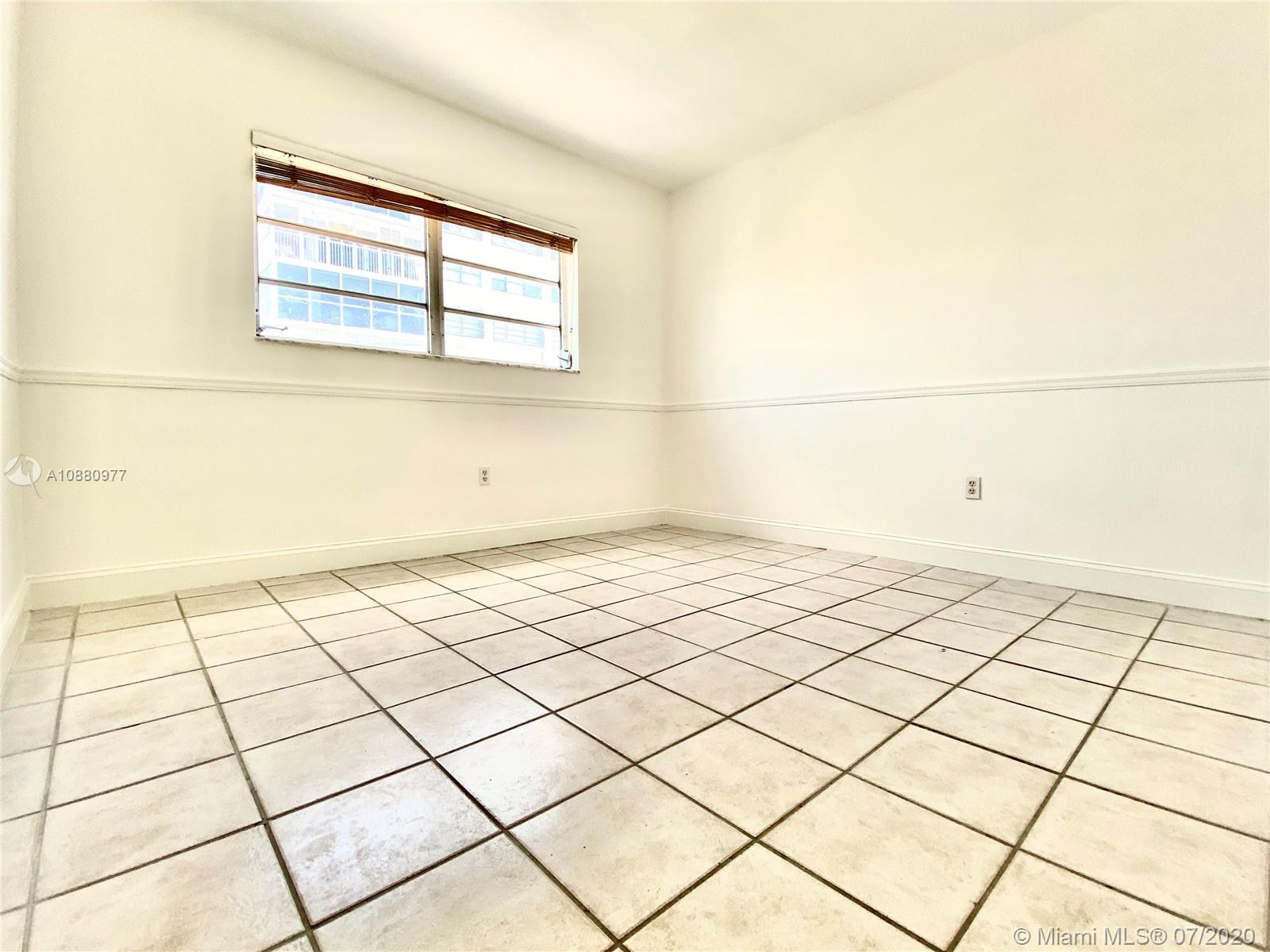 NORTH SUNRISE INC CONDO - Residential Lease