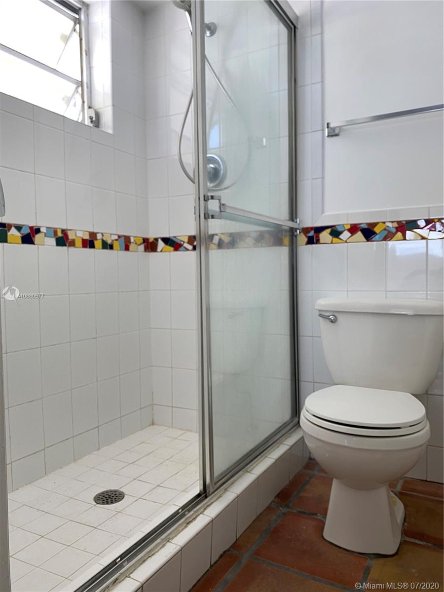 NORTH SUNRISE INC CONDO - Residential Lease