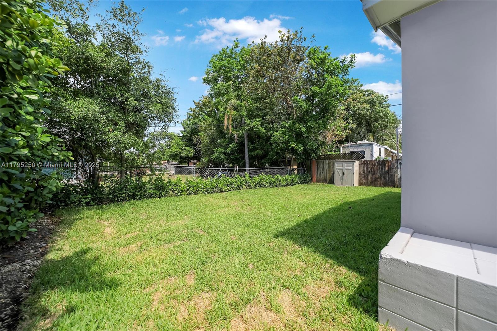 AMD PLAT OF HAMLET - Residential Lease