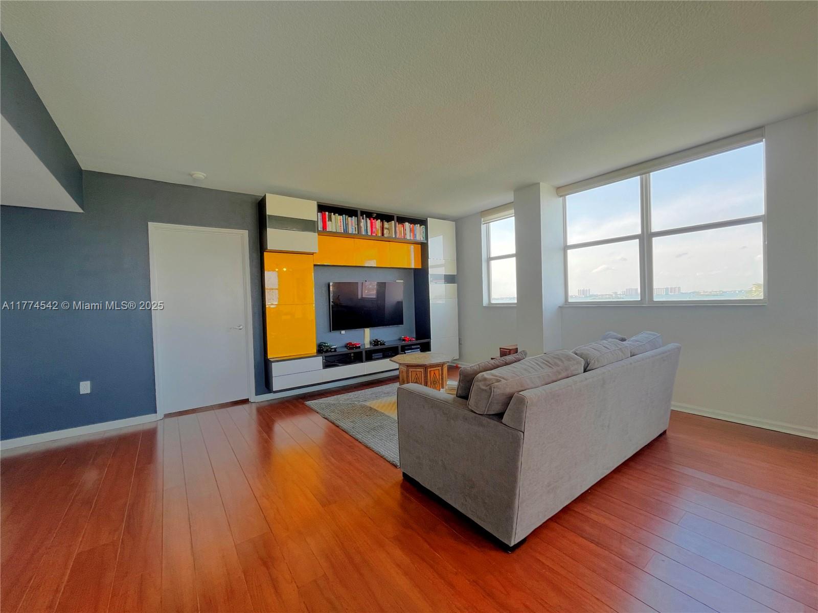 1625 Kennedy Cswy 603F