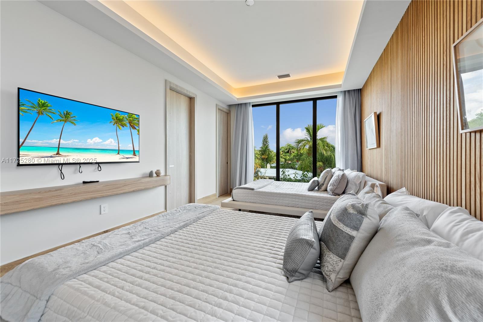 DAVIS HARBOR - Residential