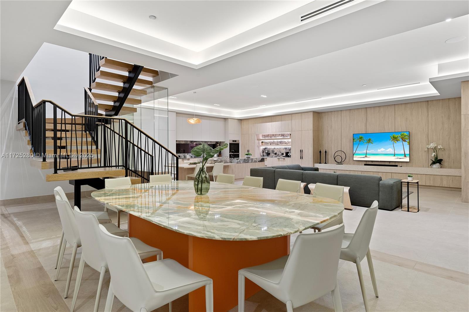 DAVIS HARBOR - Residential