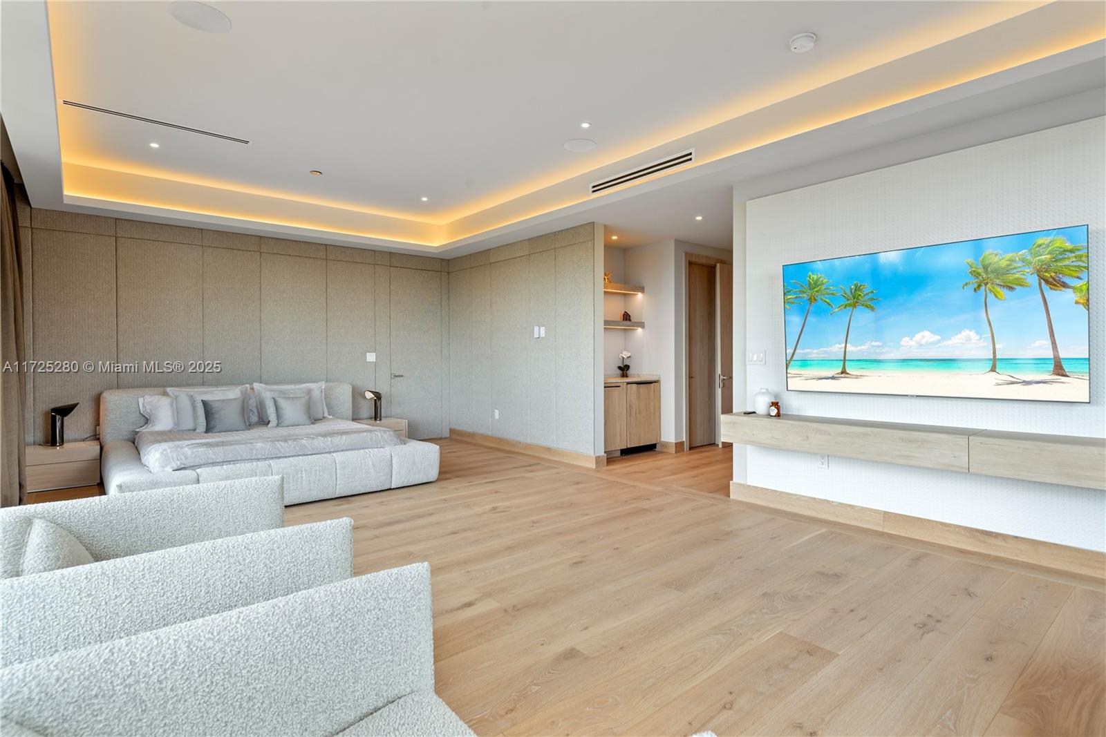 DAVIS HARBOR - Residential