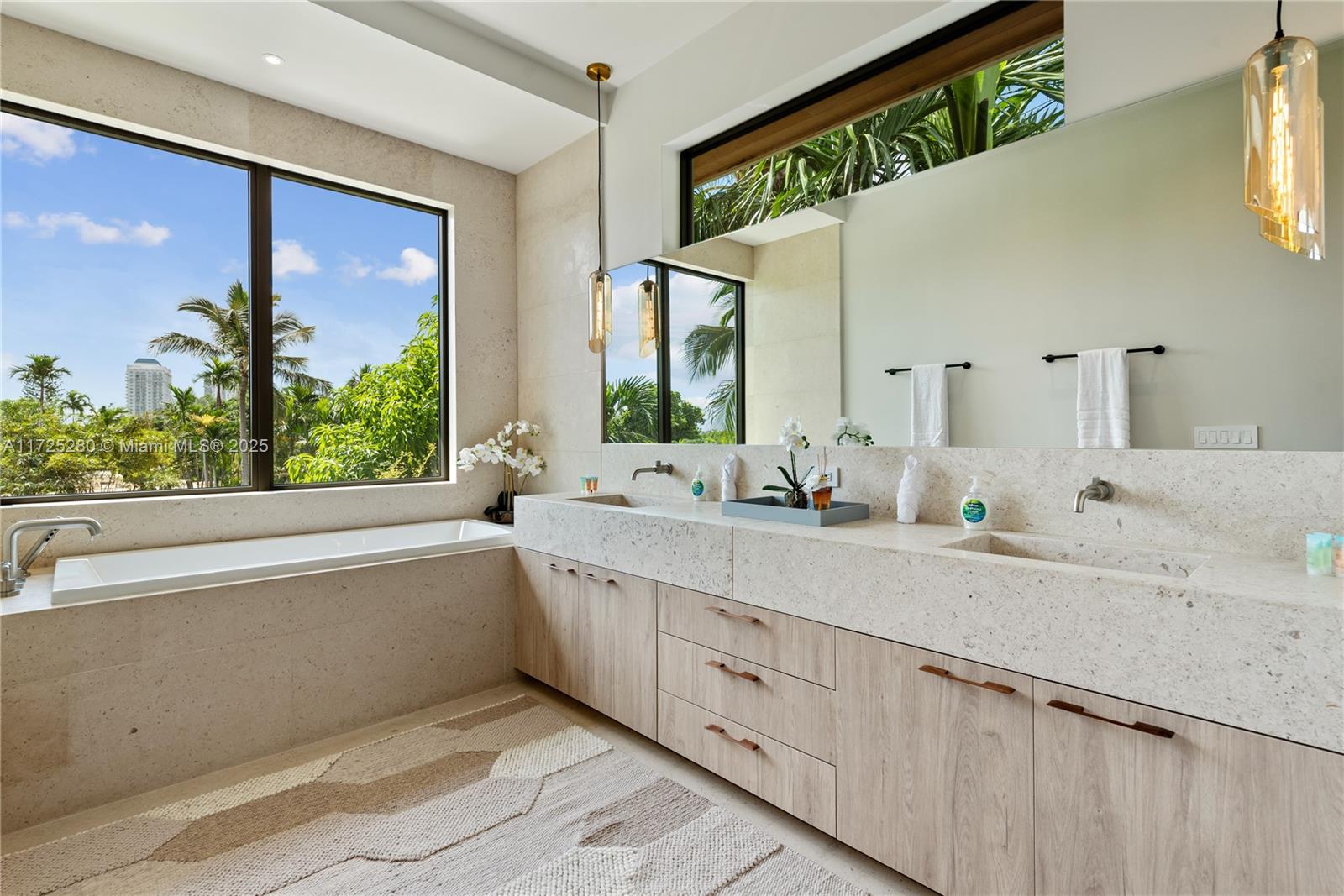 DAVIS HARBOR - Residential