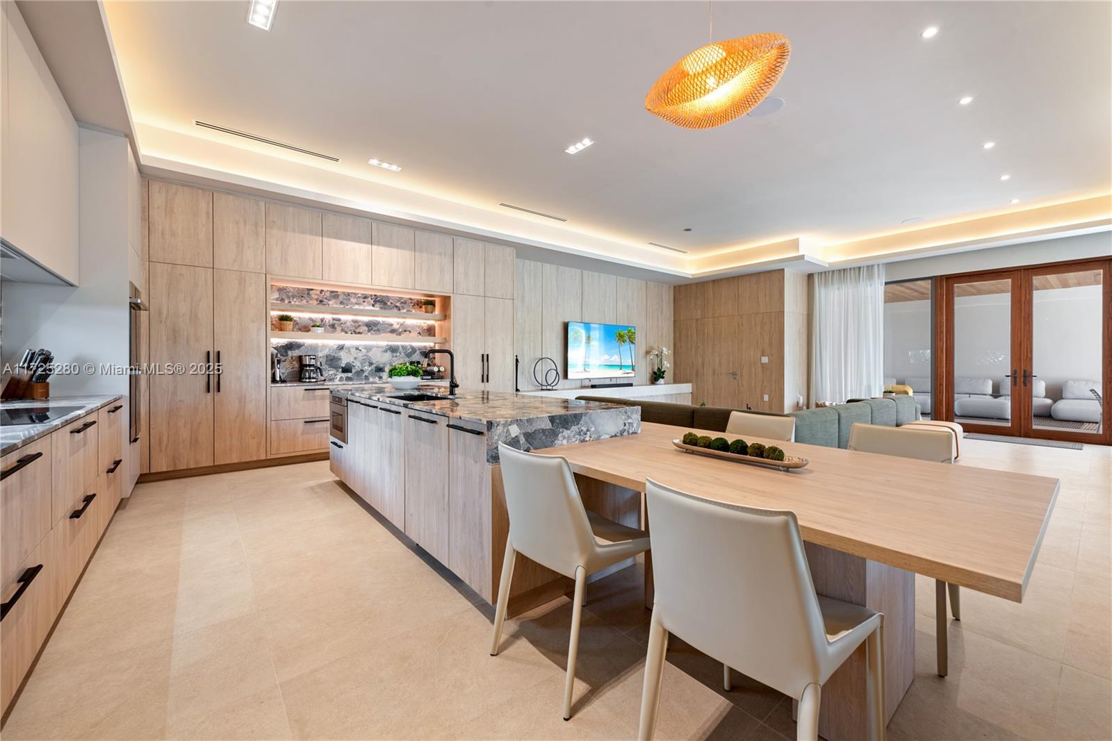 DAVIS HARBOR - Residential